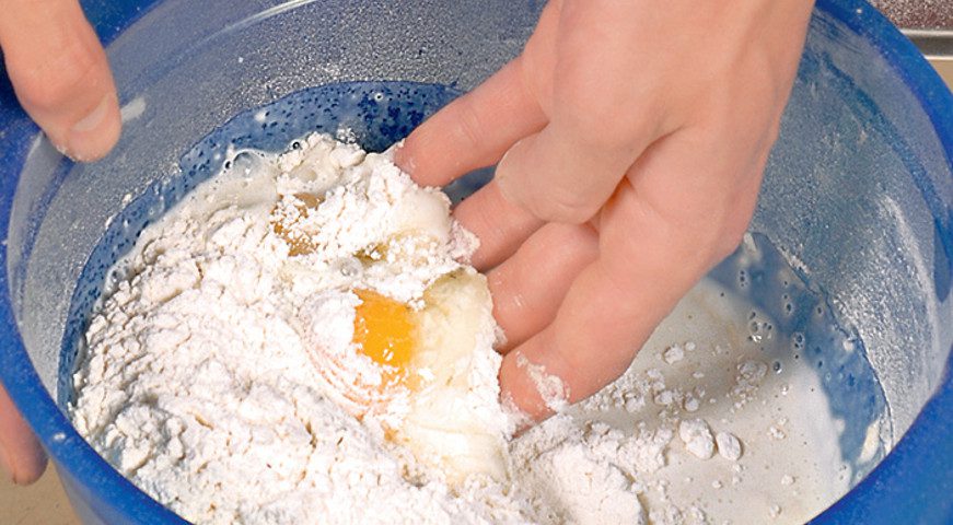 Ukrainian Pierogi Recipe: Vareniki with potatoes, step number 2